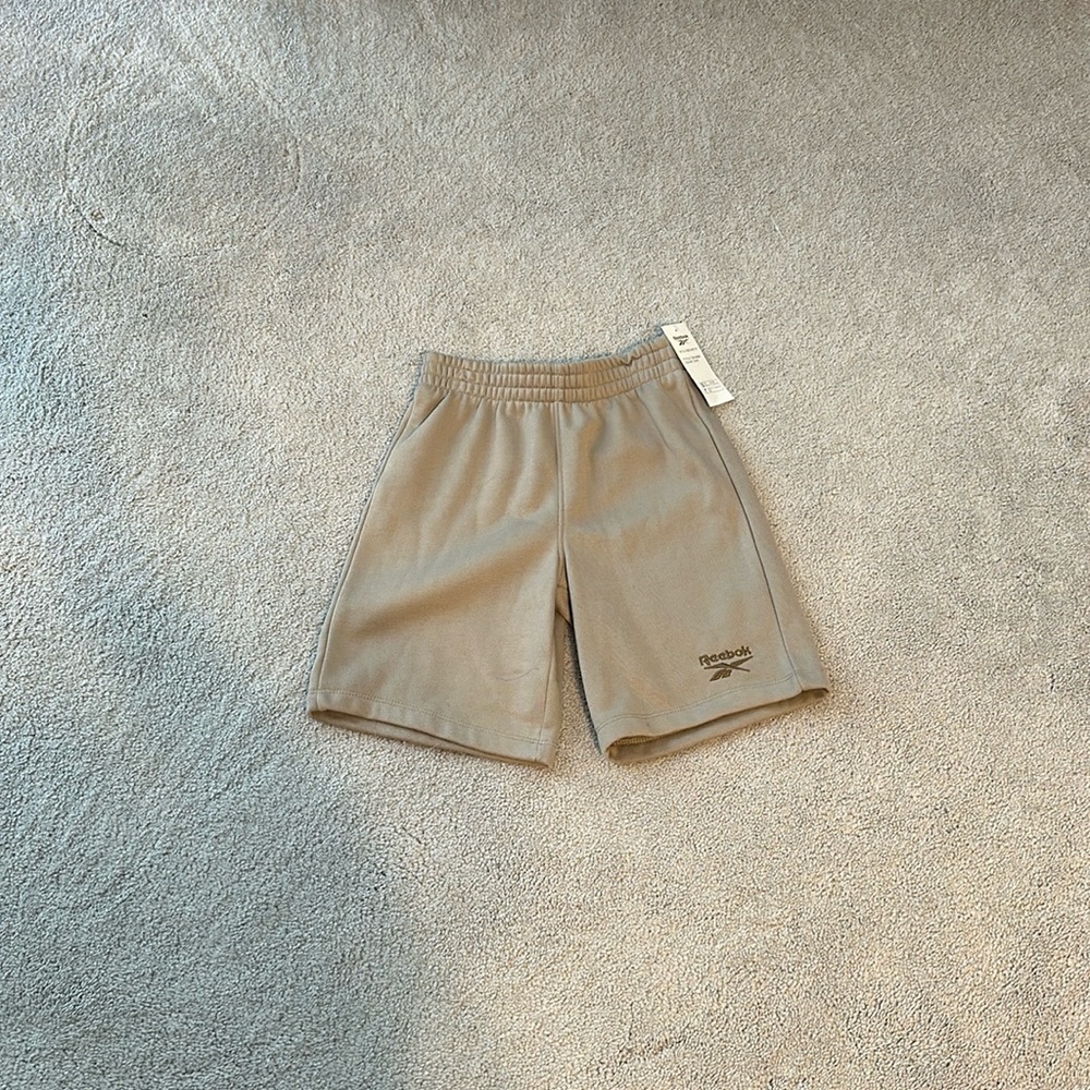 New Boys Reebok Taupe Colored Sweat Shorts Sz 10